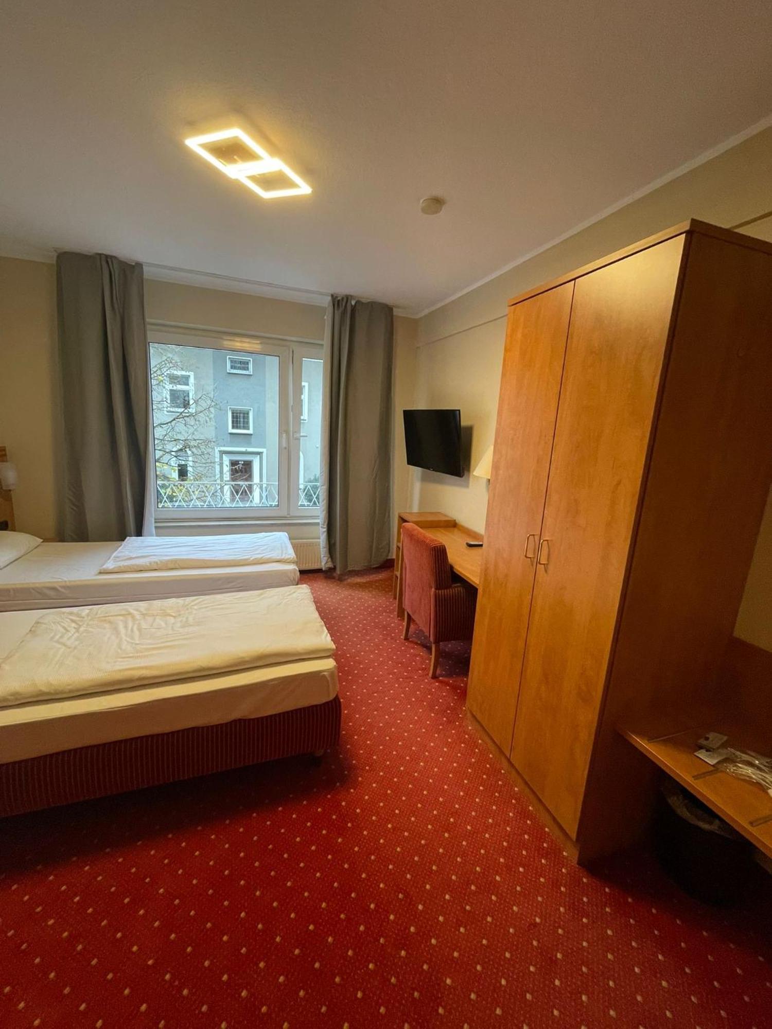 Sun Hotel Essen Exterior foto